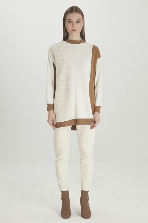 Siyah Renk Bloklu Peluş Detaylı Camel Tunik